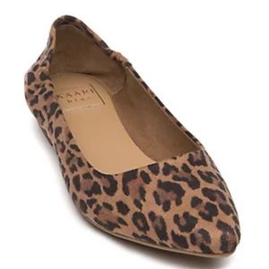 Kari Blue Jessica -Tiger size 10 flats